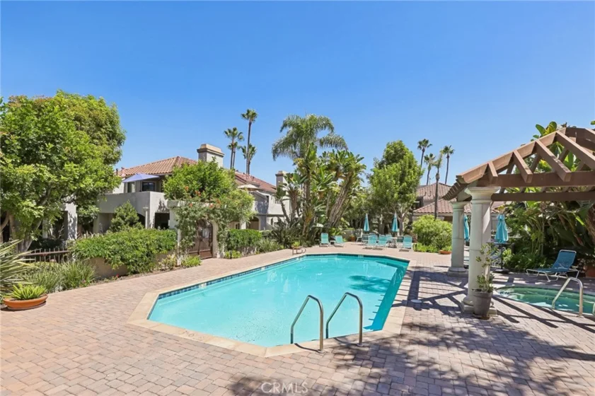 4752 Tiara Drive #103 photo 40