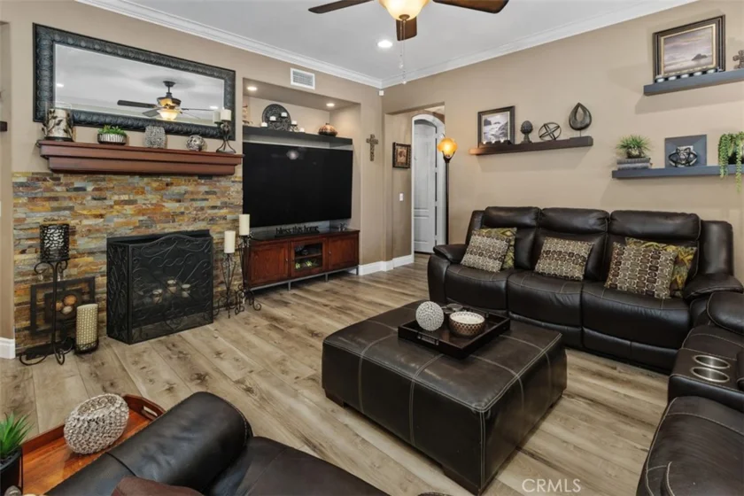 8738 Cuyamaca photo 6