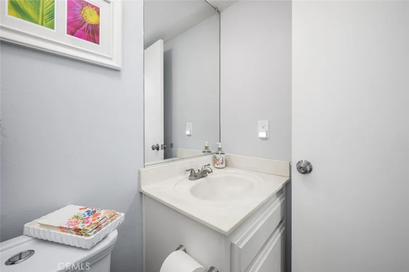 5588 Orange Avenue photo 47