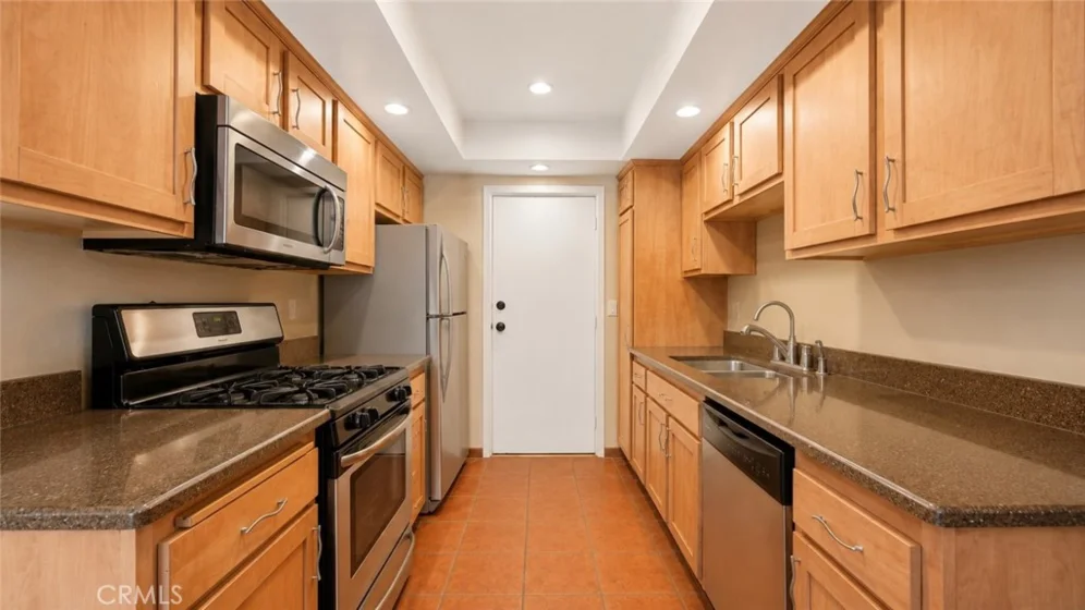 13145 Bromont Avenue #6 photo 21