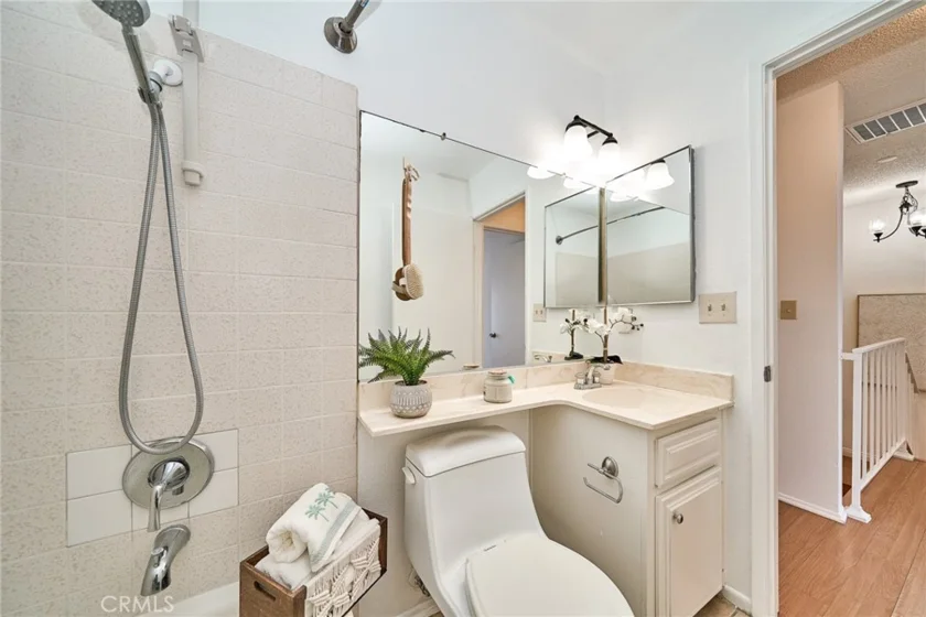 1417 S Marguerita Avenue #10 photo 35