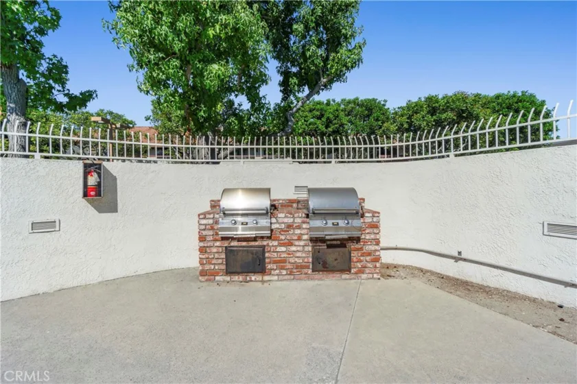 8520 Lake Knoll Avenue #B photo 22