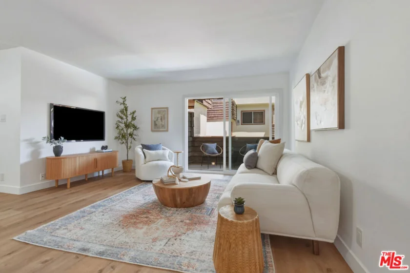 5403 Newcastle Avenue #19 photo 9