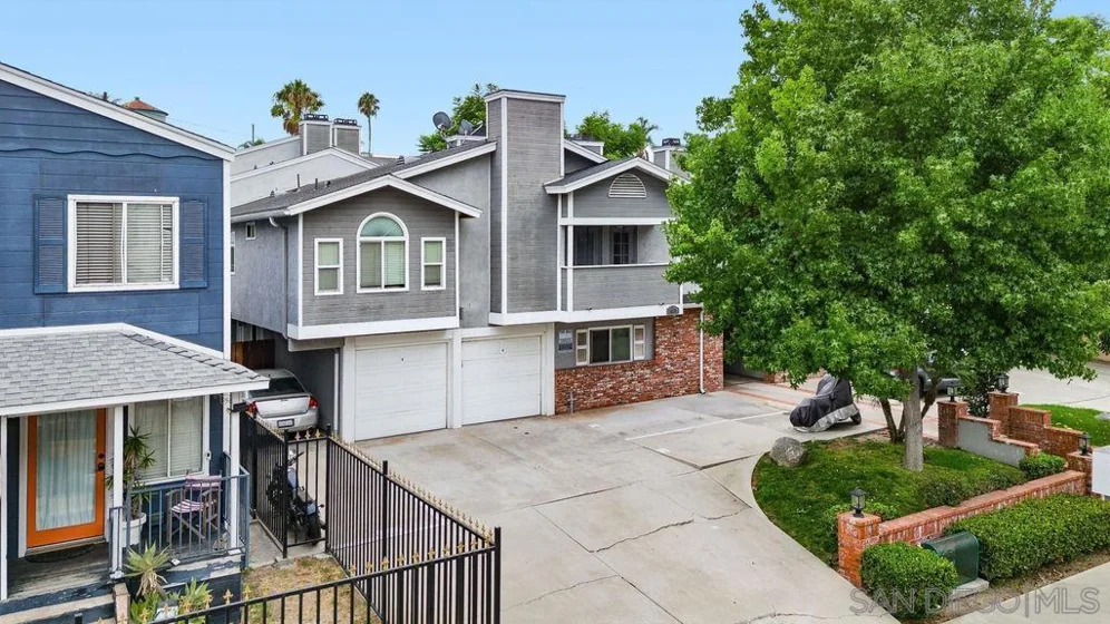 4223 Arizona Street #4 photo 1