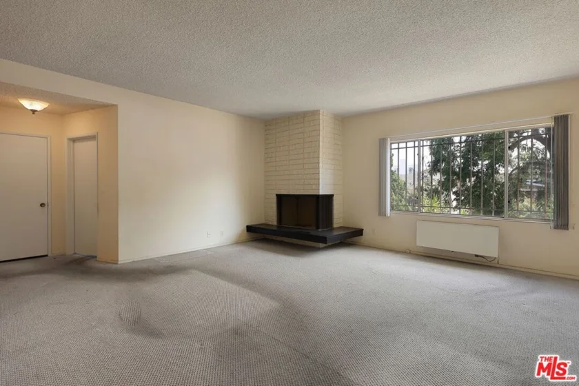 5025 Maplewood Avenue #14 photo 24