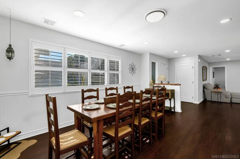 1352 Palomar photo 10