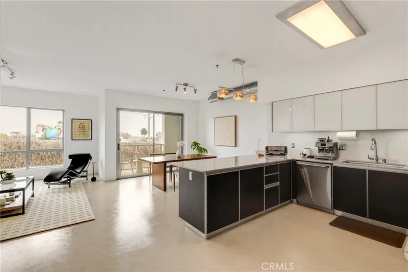 11500 Tennessee Avenue #330 photo 6