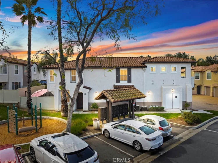30363 Pelican Bay, Unit B #B photo 1