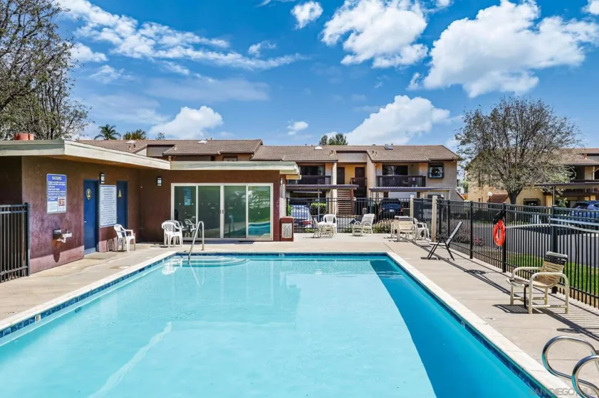 440 Citracado Parkway #5 photo 39