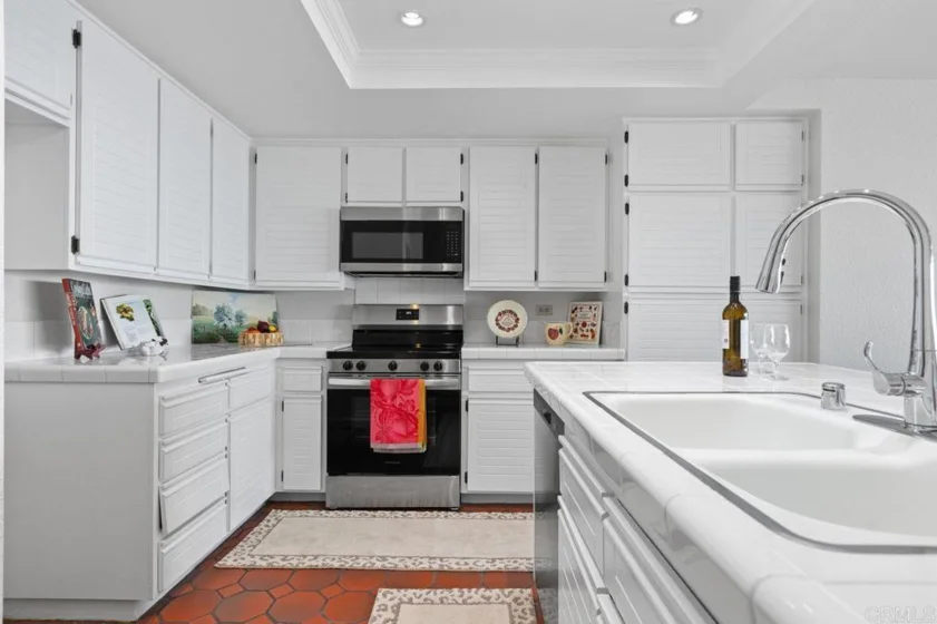 1200 N Harbor Drive #16B photo 10