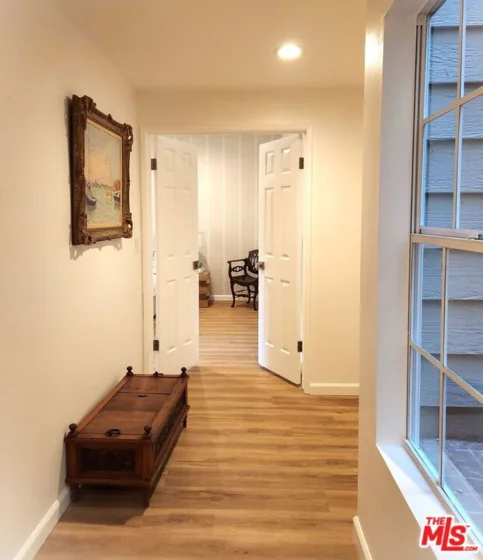 4346 Redwood Avenue #A101 photo 22