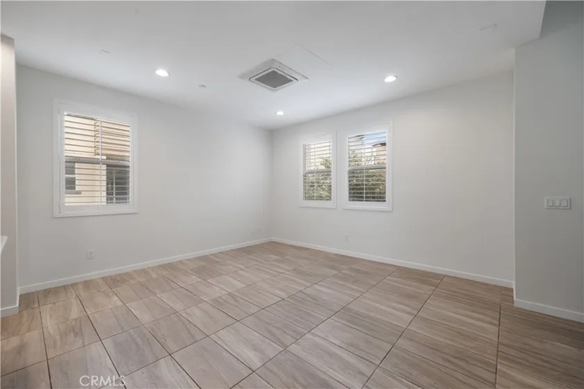 2138 Bella Court photo 20