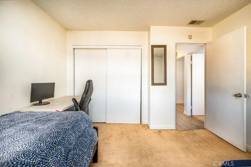 25899 Baylor Way photo 18