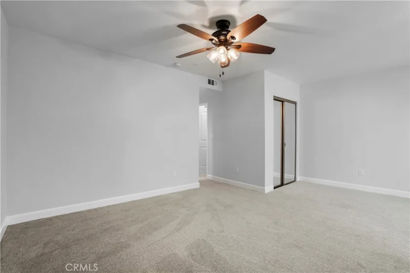 227 E Burbank #C photo 19