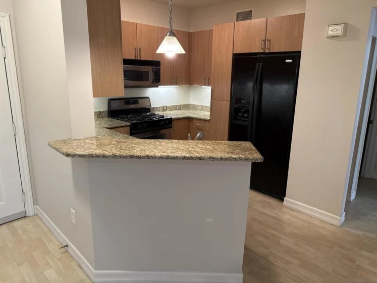 1465 C Street #3410 photo 4