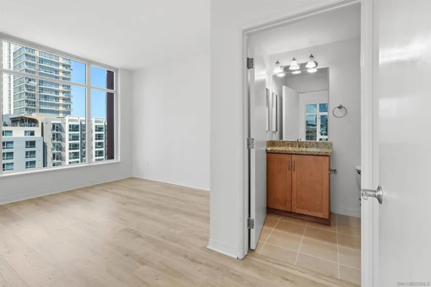 427 9th Avenue #806 photo 17