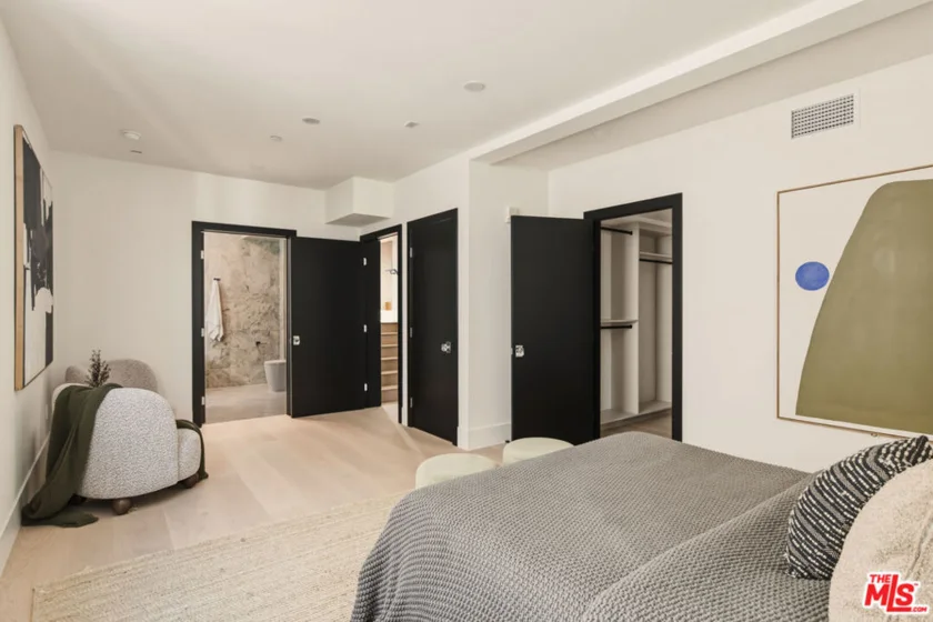 11967 Mayfield Avenue #108 photo 16