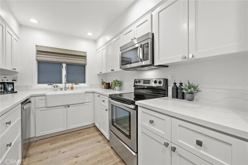 237 Calliope Street photo 13