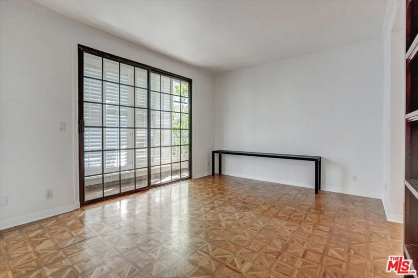 1140 Alta Loma Road #303 photo 23