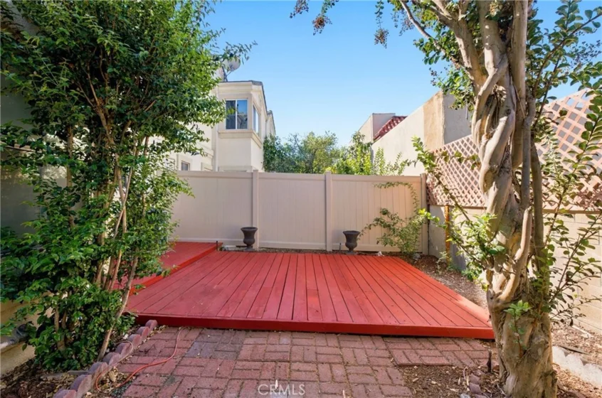 3294 W Orange photo 38