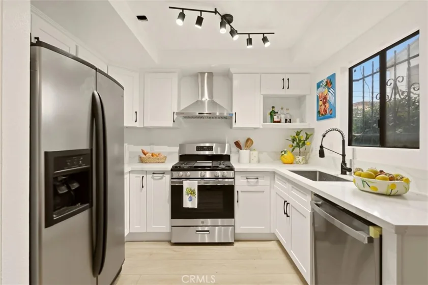 633 Hardin Drive #3 photo 6