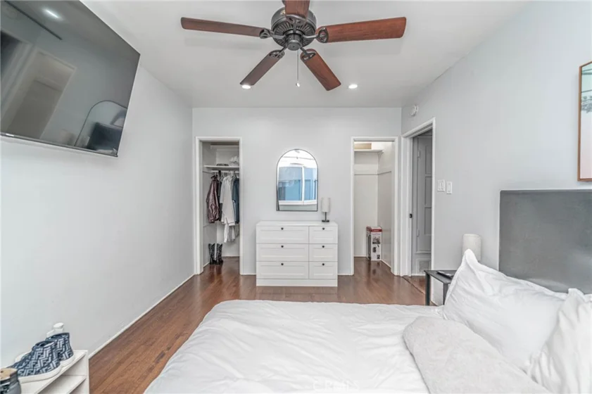 325 Cedar photo 16