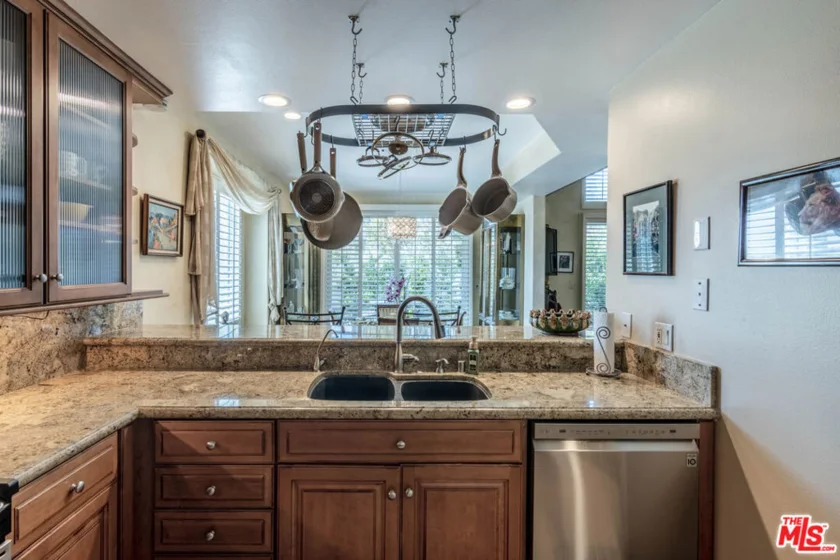 6483 Zuma View Place #106 photo 13