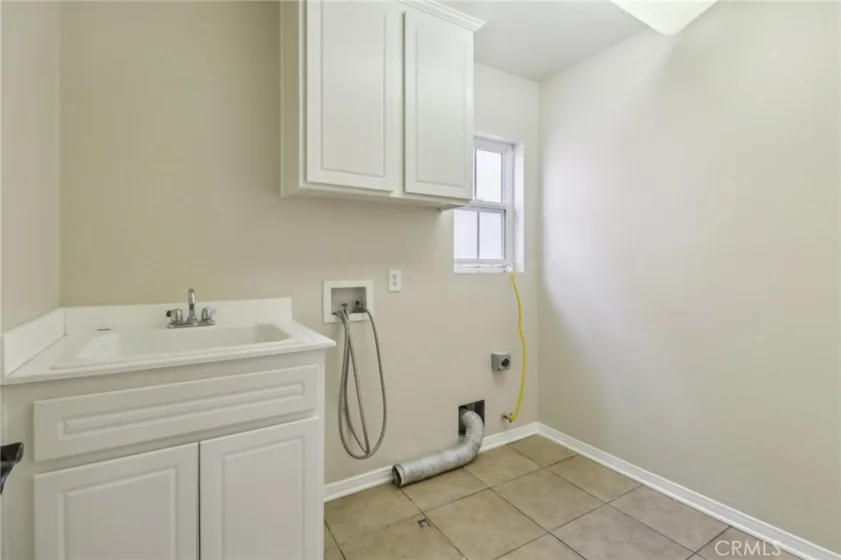 27741 Elderberry Street photo 17