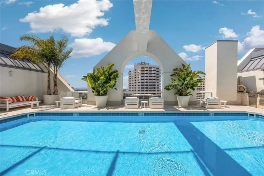 10520 Wilshire #902 photo 18