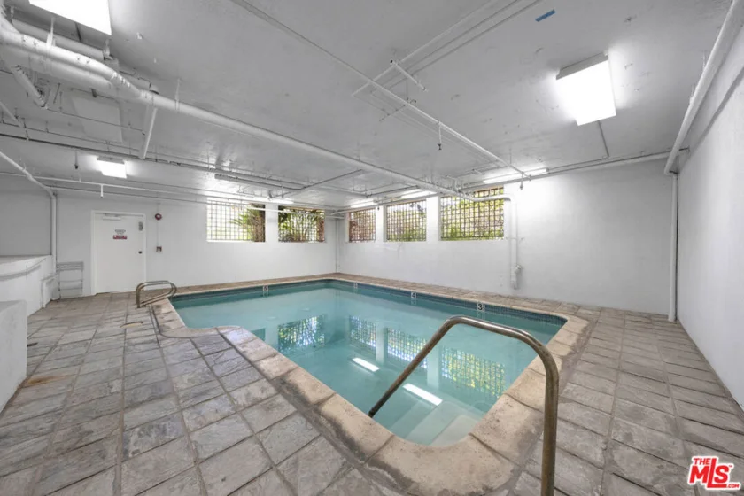 1872 Midvale Avenue #205 photo 43