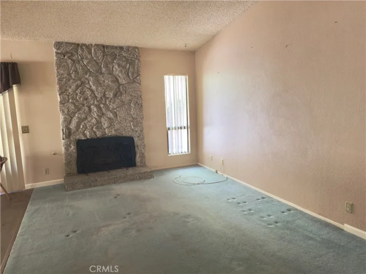30311 Colina Verde Street photo 3