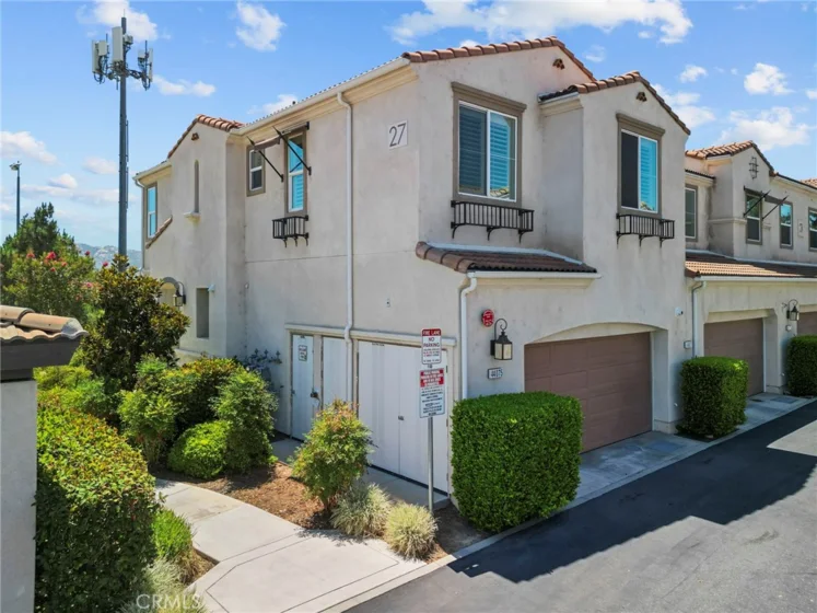44075 Calle Luz photo 2