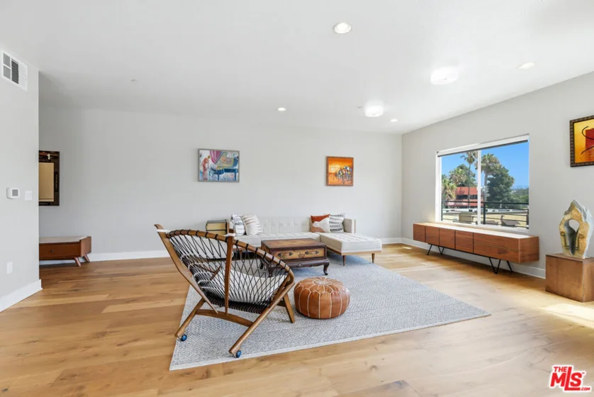 13337 Beach Avenue #403 photo 2