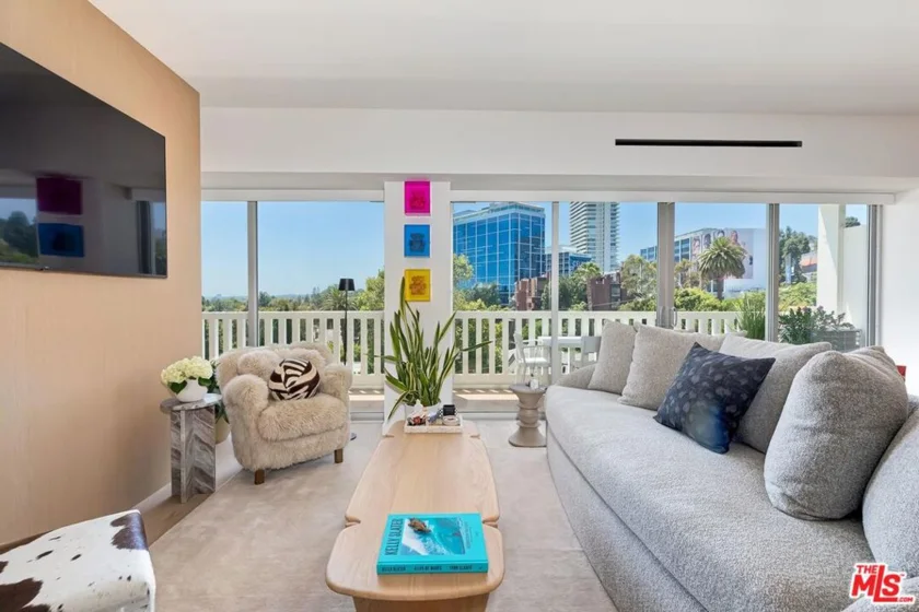 999 N Doheny Drive #601 photo 8