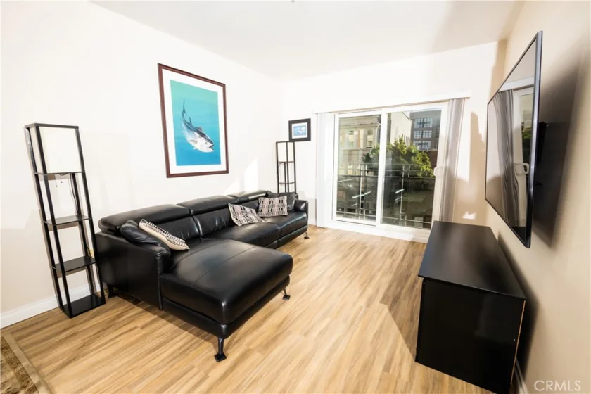 450 J Street #3211 photo 1