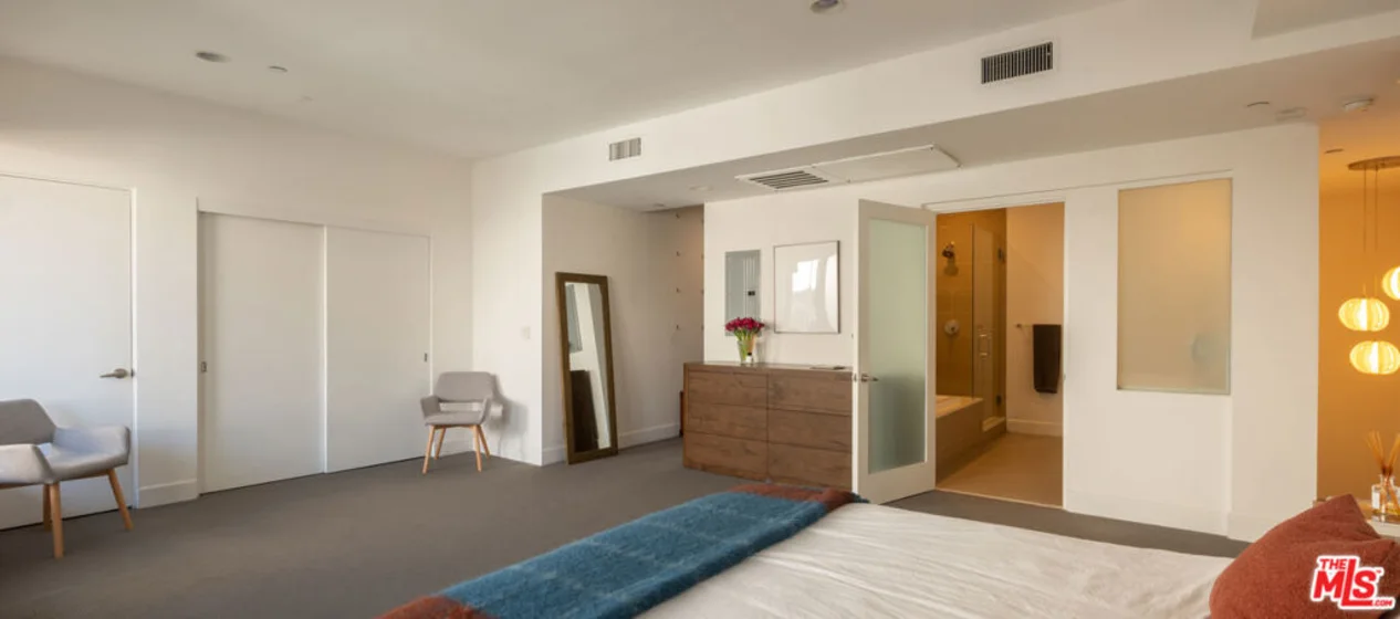 1250 N Harper Avenue #411 photo 9