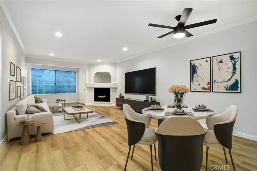 5515 Canoga Avenue #219 photo 1