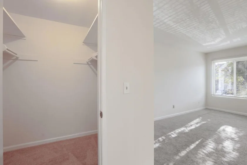 6064 Rancho Mission Road #450 photo 18