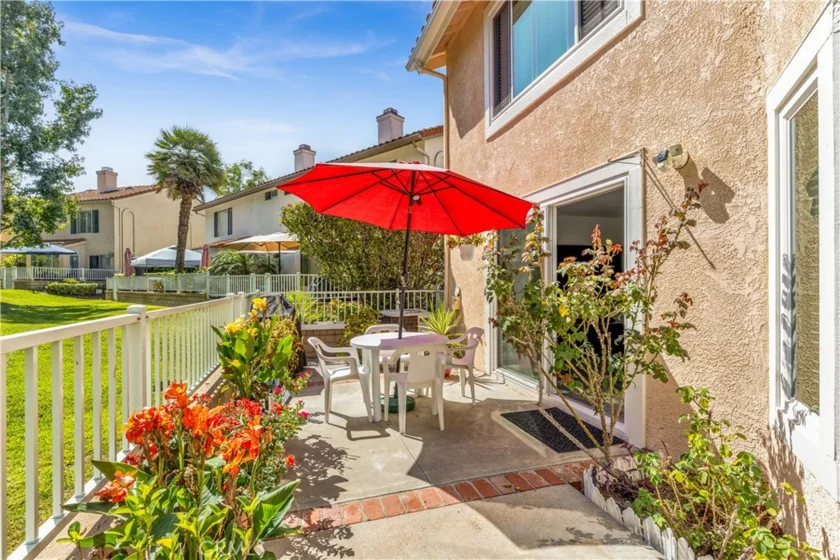 27408 Hyatt Court photo 42