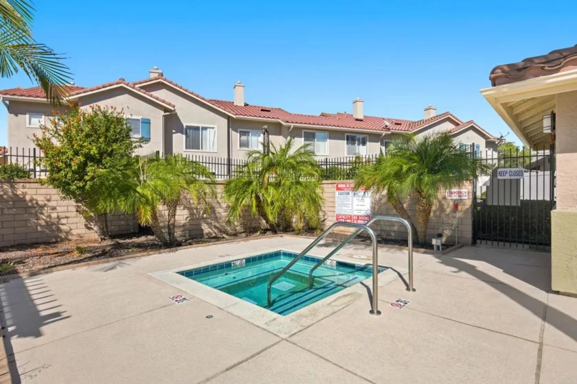 425 Whispering Willow Drive #A photo 26