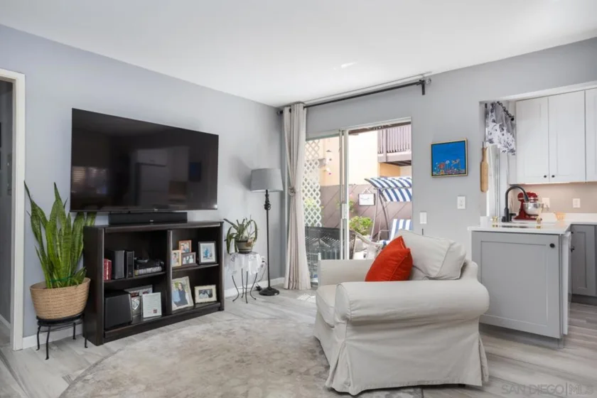 7980 Mission Center Court #B photo 1