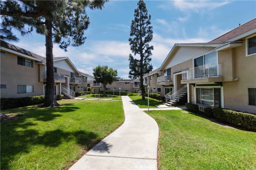 4540 Maple Avenue #151 photo 1