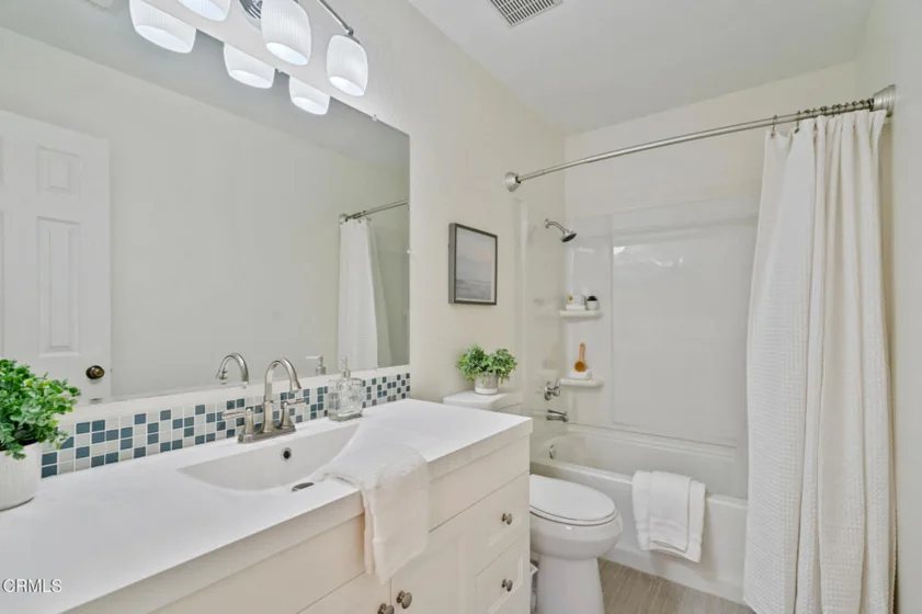 544 E Magnolia #D photo 18