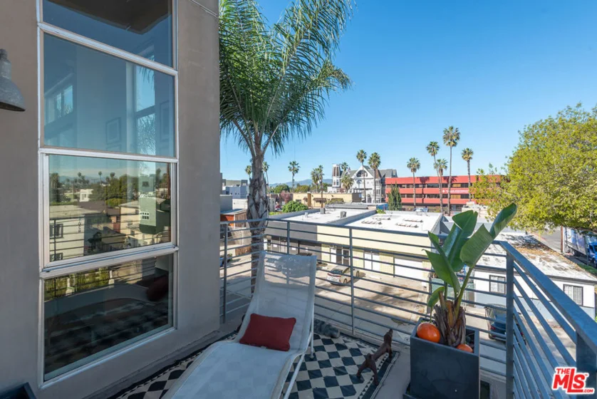 13320 Beach Avenue #304 photo 19