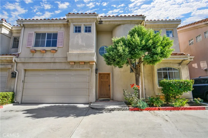 10008 Reseda Boulevard #A photo 1
