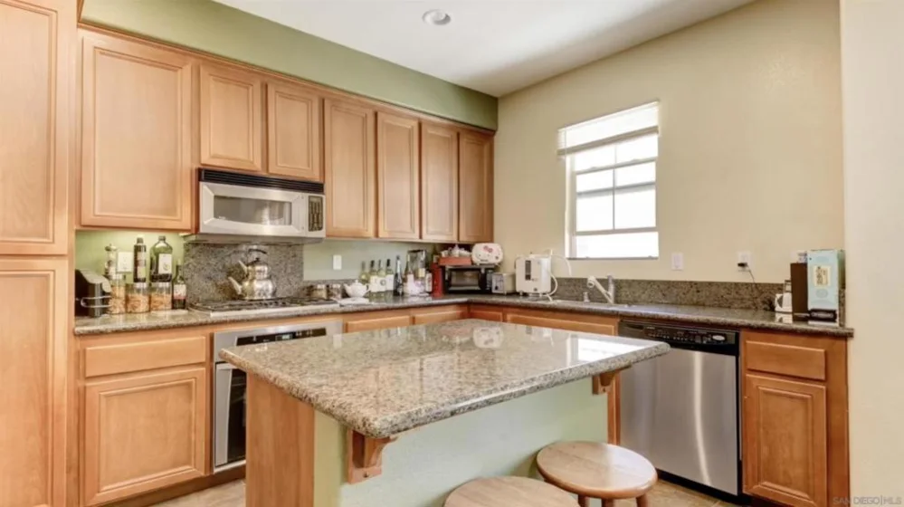 2293 Huntington Point Road #156 photo 14