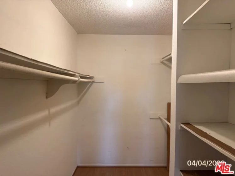 525 S Ardmore Avenue #242 photo 11
