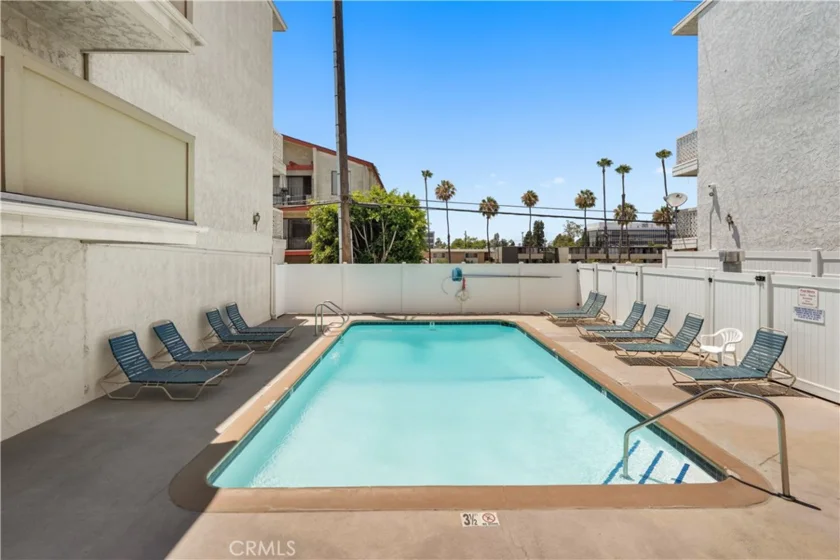 3565 Linden Avenue #141 photo 11