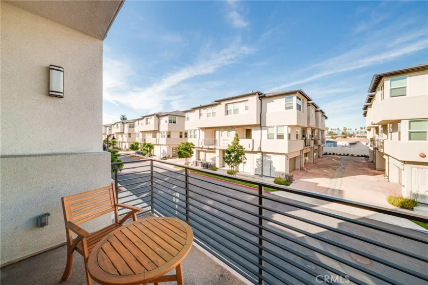 1602 W Bushell photo 29