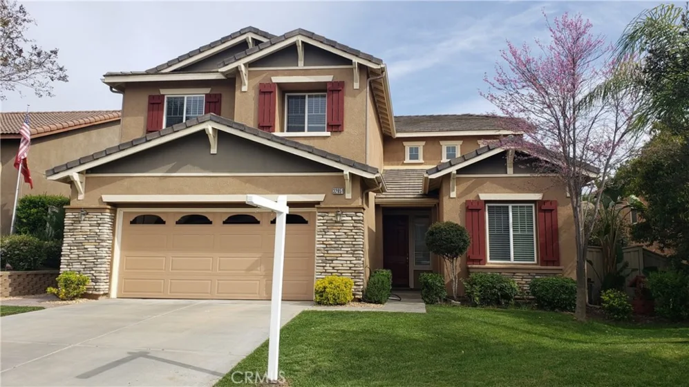 32851 Vine Street photo
